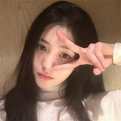 忧伤男孩